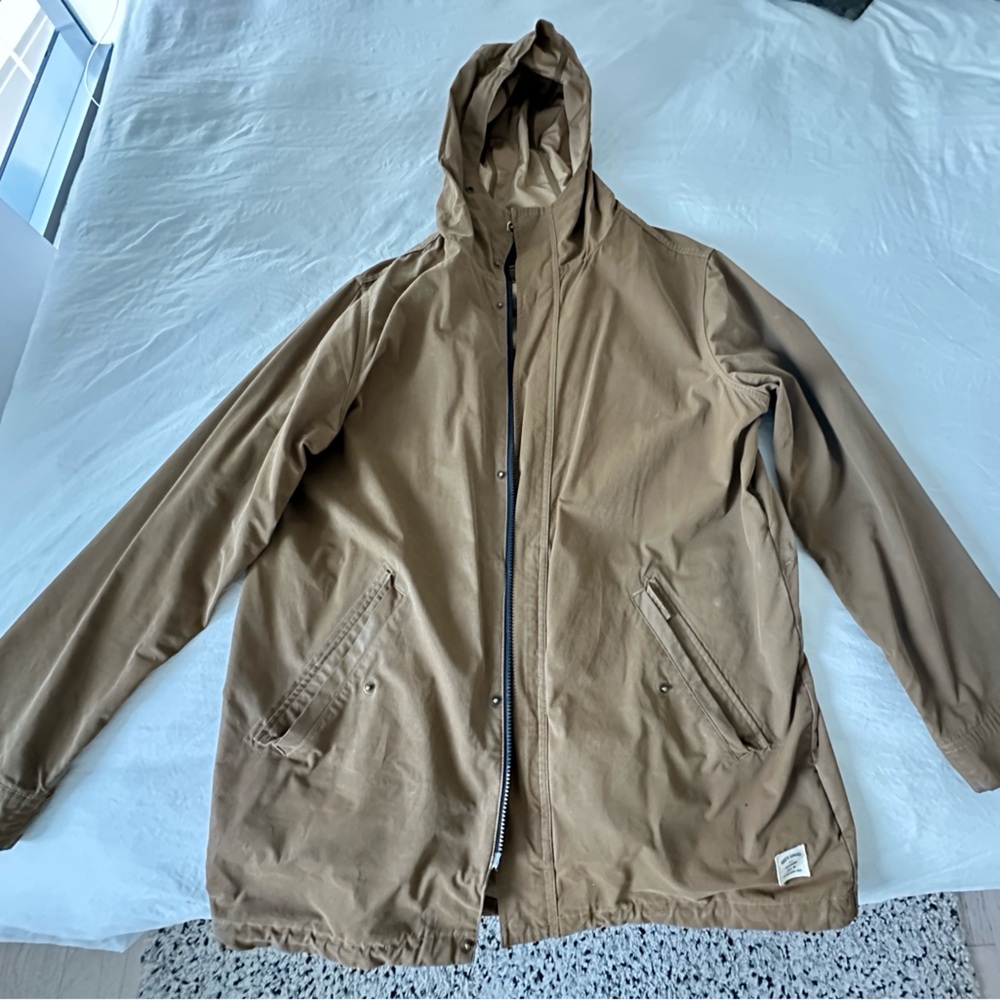 Roots Men's Brown/Camel Hooded Raincoat / Utility Fall Jacket